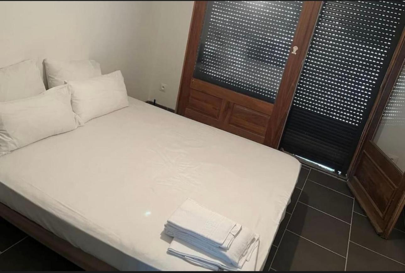 Maison A Vezac 24220 Dış mekan fotoğraf
