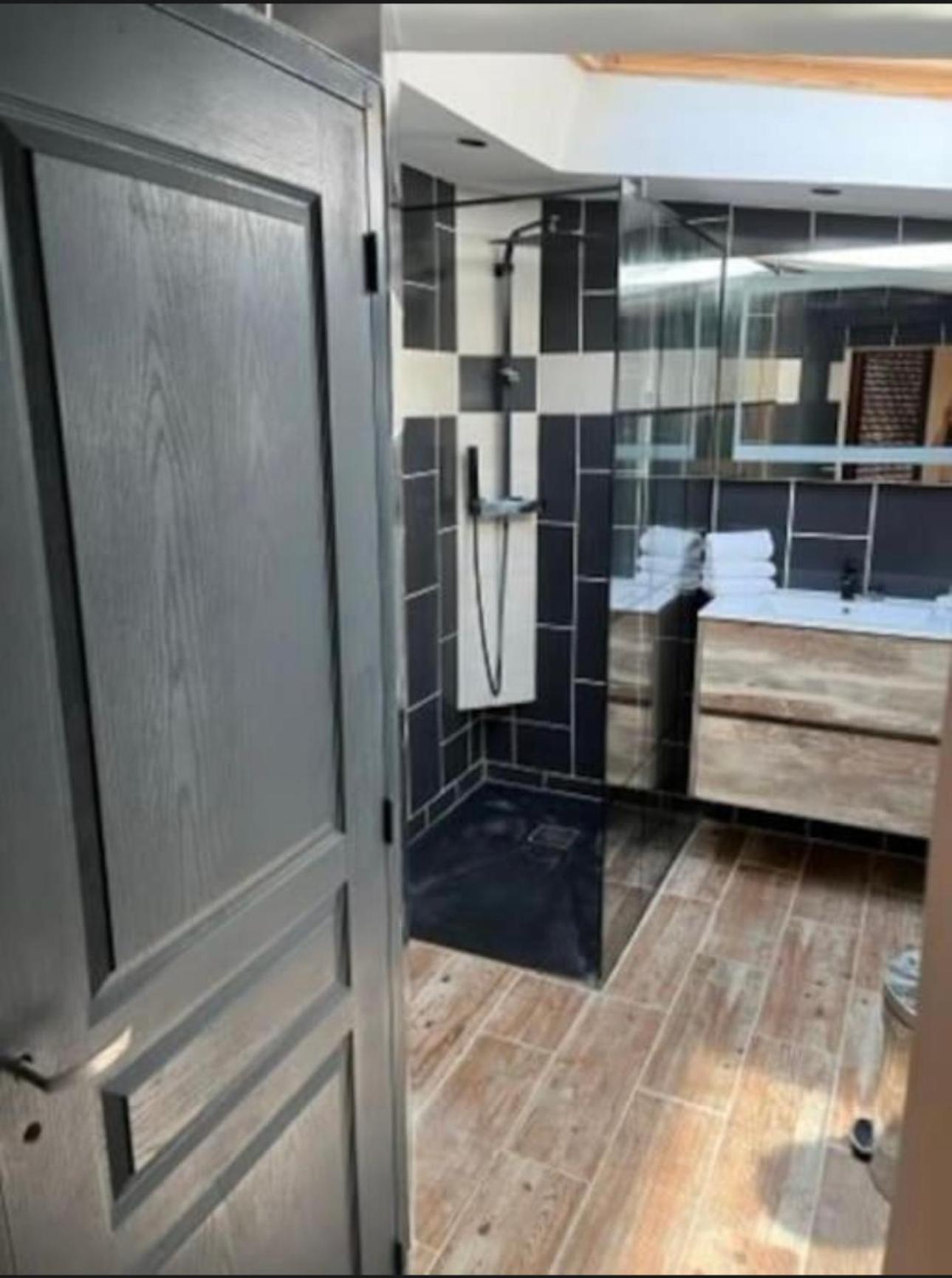 Maison A Vezac 24220 Dış mekan fotoğraf